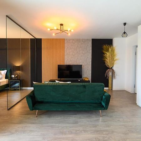 North Twin Apartment Букурещ Екстериор снимка