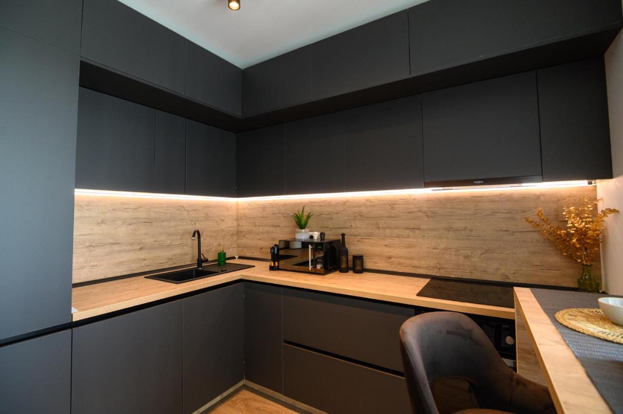 North Twin Apartment Букурещ Екстериор снимка